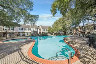 13062 Trail Hollow Dr, Houston, TX 77079 - Photo 30