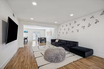 13062 Trail Hollow Drive #3062, Houston, TX 77079 - Photo 8