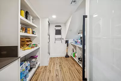 13062 Trail Hollow Drive #3062, Houston, TX 77079 - Photo 24