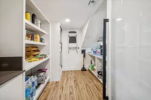 13062 Trail Hollow Dr, Houston, TX 77079 - Photo 24