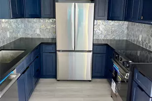 7201 Helmers St, Houston, TX 77022 - Photo 10