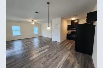 6202 White Oak Drive, Hitchcock, TX 77563 - Photo 6