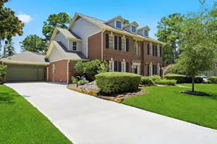 6835 Cherry Hills Rd, Houston, TX 77069 - Photo 2