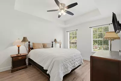 6835 Cherry Hills Road, Houston, TX 77069 - Photo 16