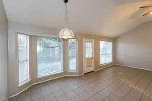 7622 Millbrae Ln, Houston, TX 77041 - Photo 6