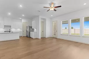 3441 Daily Harvest Dr, Pearland, TX 77581 - Photo 14