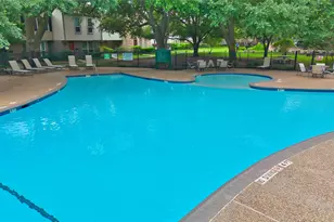 13376 Trail Hollow Dr, Houston, TX 77079 - Photo 32