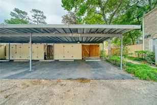 13376 Trail Hollow Dr, Houston, TX 77079 - Photo 26