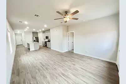 11848 Whirlaway Drive, Willis, TX 77318 - Photo 6