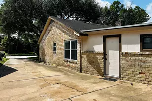 10715 Sagegreen Dr, Houston, TX 77089 - Photo 6