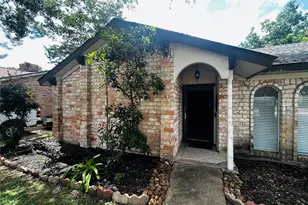 10715 Sagegreen Dr, Houston, TX 77089 - Photo 8