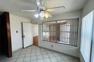 10715 Sagegreen Dr, Houston, TX 77089 - Photo 24