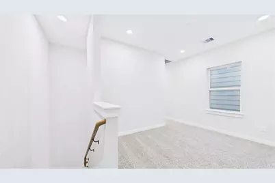 5030 Creekmont Drive, Houston, TX 77091 - Photo 26