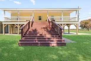 7839 S Gulfway Dr, Sabine Pass, TX 77655 - Photo 4