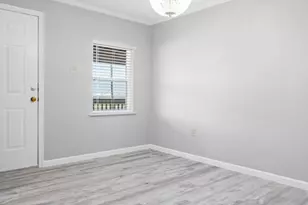 7839 S Gulfway Dr, Sabine Pass, TX 77655 - Photo 14