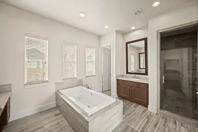 2003 Covent Garden Station, Houston, TX 77045 - Photo 36