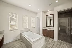 2003 Covent Garden Station, Houston, TX 77045 - Photo 36