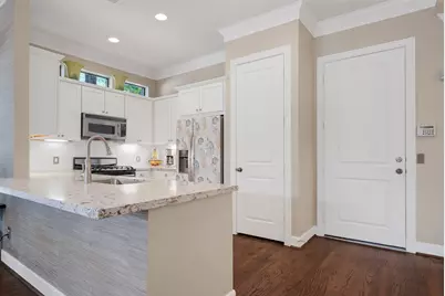 20 Riva Row, The Woodlands, TX 77380 - Photo 14