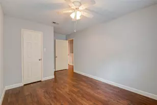 14529 Misty Meadow Ln, Houston, TX 77079 - Photo 34