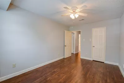 14529 Misty Meadow Lane, Houston, TX 77079 - Photo 32