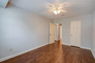 14529 Misty Meadow Ln, Houston, TX 77079 - Photo 32