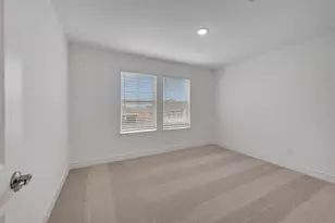 12102 Willow Way Ave, Mont Belvieu, TX 77535 - Photo 18