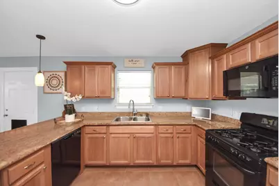 201 S Native Lane, Houston, TX 77022 - Photo 16