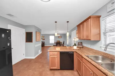 201 S Native Lane, Houston, TX 77022 - Photo 18
