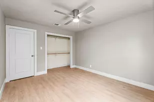 6162 Beldart St, Houston, TX 77033 - Photo 28