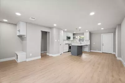 6162 Beldart Street, Houston, TX 77033 - Photo 8