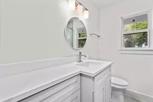 6162 Beldart St, Houston, TX 77033 - Photo 22