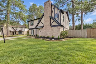 12403 De Forrest St, Houston, TX 77066 - Photo 2