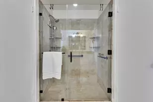 12403 De Forrest St, Houston, TX 77066 - Photo 36