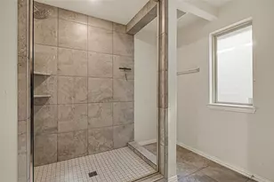 5104 Chapel Heights Dr, Houston, TX 77018 - Photo 18