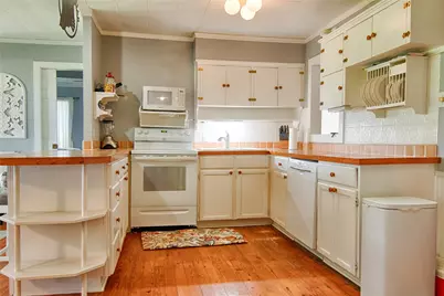 6750 Three Mile Road, Flatonia, TX 78941 - Photo 18