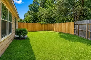 9227 Shaded Pines Dr, Humble, TX 77396 - Photo 2