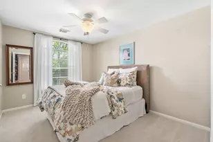 2 Harmony Arbor Ct, The Woodlands, TX 77382 - Photo 36