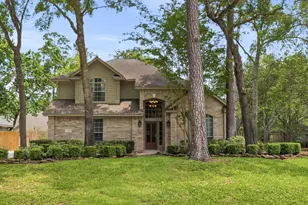 2 Harmony Arbor Ct, The Woodlands, TX 77382 - Photo 2