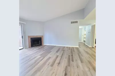 10101 S Gessner Road #416, Houston, TX 77071 - Photo 2