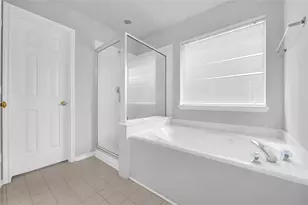22703 Holly Lake Dr, Katy, TX 77450 - Photo 12