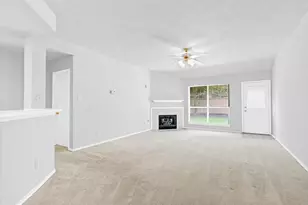 22703 Holly Lake Dr, Katy, TX 77450 - Photo 6