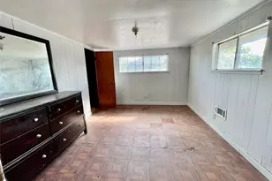 518 S Kansas St, La Porte, TX 77571 - Photo 20