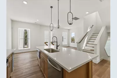 1804 Del Norte Street #D, Houston, TX 77018 - Photo 10