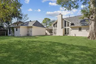 6511 Las Brisas Dr, Houston, TX 77083 - Photo 14