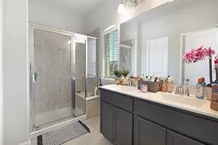 3334 Rainflower Springs Ln, Rosenberg, TX 77471 - Photo 12