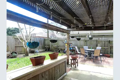 2429 16th Avenue N, Texas City, TX 77590 - Photo 16