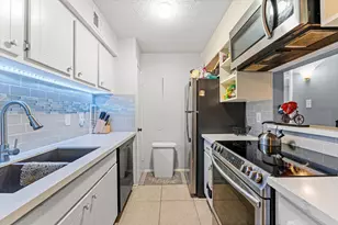3535 Nasa Rd 1 Pkwy, Seabrook, TX 77586 - Photo 14