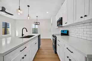 7810 Booker St, Houston, TX 77028 - Photo 4