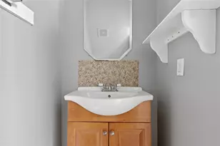 15835 S Alley Ct, Houston, TX 77082 - Photo 6