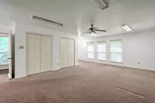 105 Broken Bough Ln, Conroe, TX 77304 - Photo 34